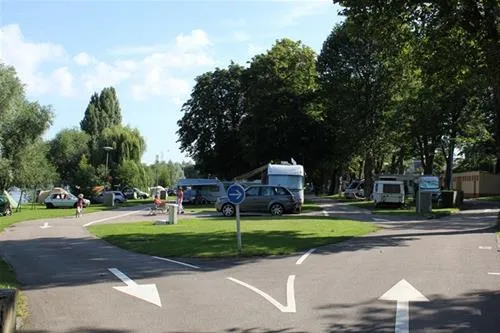terrain-de-camping-municipal-de-metzplage-metz-eixdq