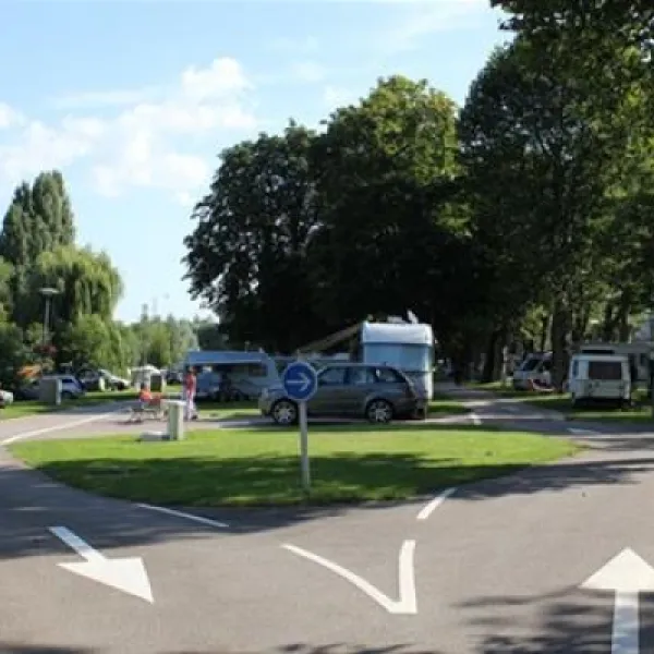 terrain-de-camping-municipal-de-metzplage-metz-eixdq