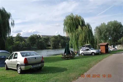 terrain-de-camping-municipal-de-metzplage-metz-hrl9h