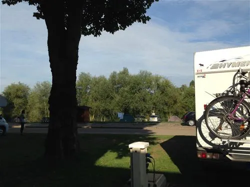 terrain-de-camping-municipal-de-metzplage-metz-qyjqn