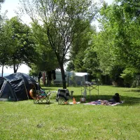 camping-les-claies-jura-zeaud