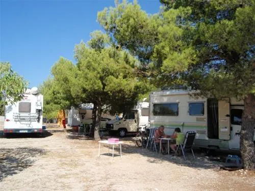 camp-marina-lozovacnp-krka-nxign
