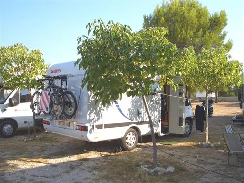 camp-marina-lozovacnp-krka-ox3do