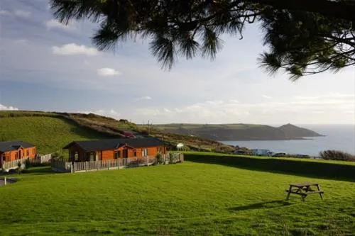 whitsand-bay-fort-millbrook-3lynd