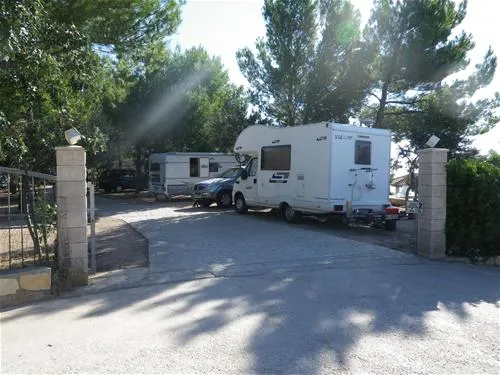 nevio-camping-orebi-3ecxt