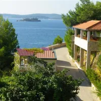 nevio-camping-orebi-ejvdh