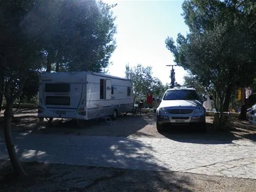 nevio-camping-orebi-fgayk