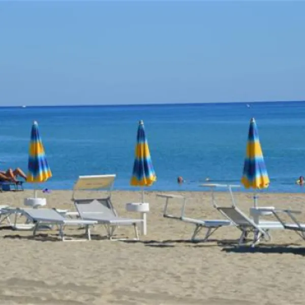 campeggio-villaggio-onda-azzurra-corigliano-calabro-x5fsm