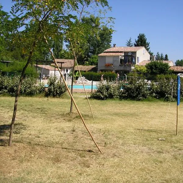 l-eau-vive-dauphin-wumu4