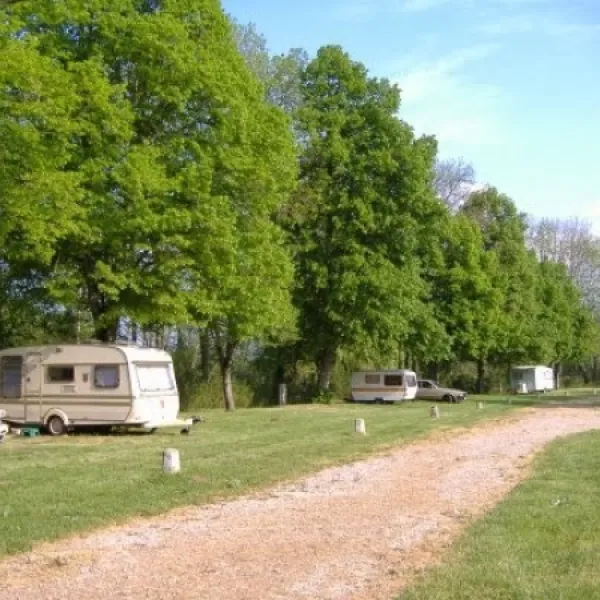 camping-lisle-saint-jean-yonne-jwbvg