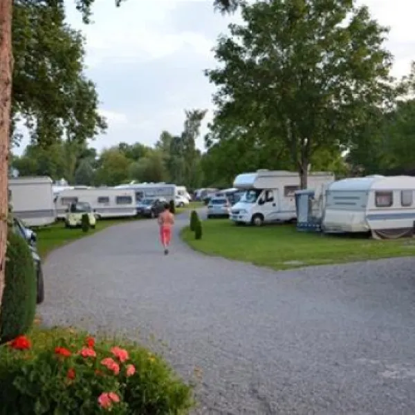 camping-eschbach-wasserburg-bfxbw