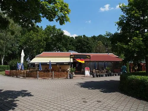 komfortcampingplatz-senftenberger-see-niemtschstadt-senftenberg-cyrzz