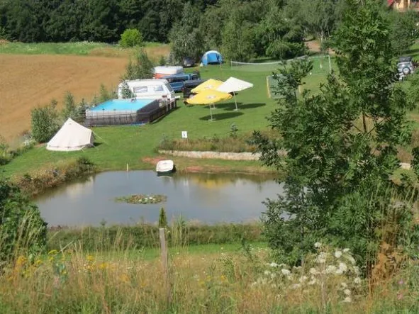 camping-pod-lasem-bolkow-cecre