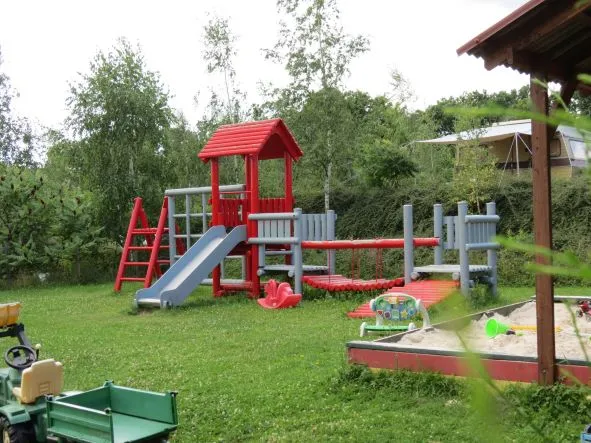 camping-pod-lasem-bolkow-nop0i