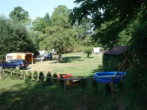 camping-pod-lasem-bolkow-pemcd