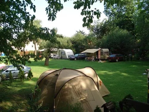 camping-pod-lasem-bolkow-xrfxn