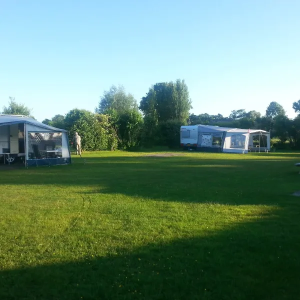 camping-de-vijfstammen-lunteren-vxpvn