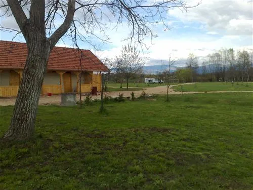camping-turul-remetea-wz9zw