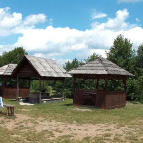 camping-poieni-sapanta-6ilf3