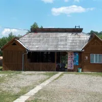 camping-poieni-sapanta-8xrum