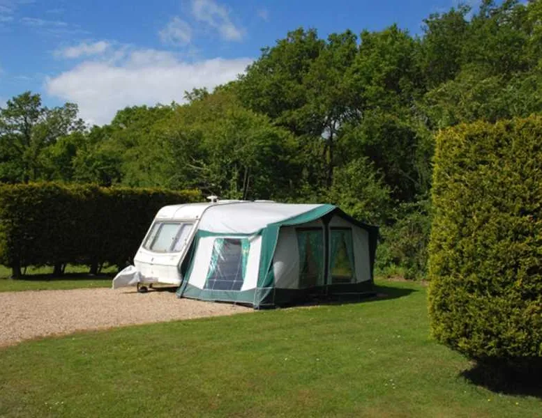 campsite-honeybridge-park-dial-post-o6ecj