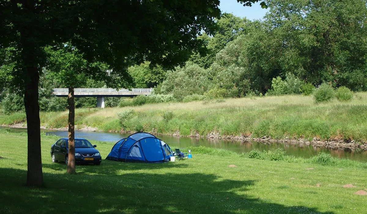camping-um-wirt-bettendorf-9dezb