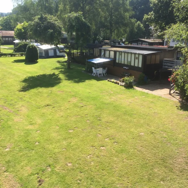 camping-um-wirt-bettendorf-vdc1r