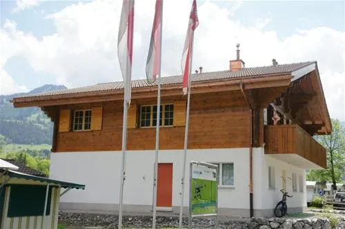 camping-saanenbeim-kappeli-saanen-p5nf6