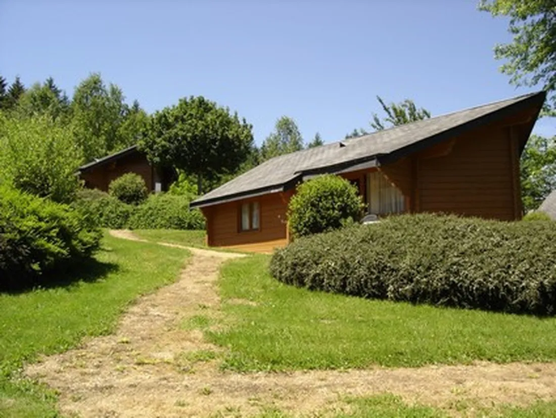 municipal-du-lac-neuvic-correze-tz00m