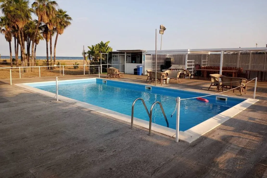 lua-beach-catania-t89gl