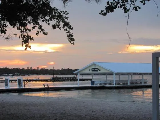 camp-clearwater-white-lake-82u0x
