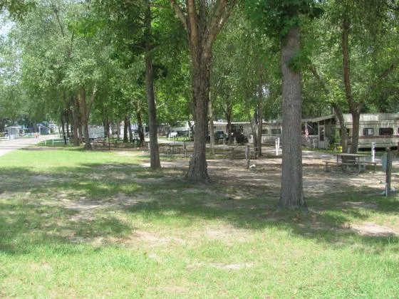 camp-clearwater-white-lake-guq2b