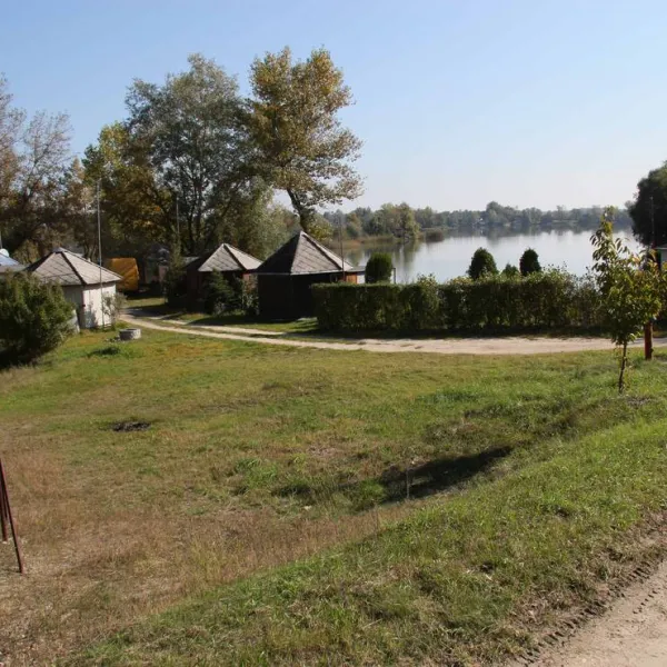 naturista-oazis-kemping-delegyhaza-esizz