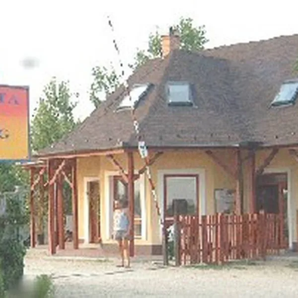 naturista-oazis-kemping-delegyhaza-zolzq