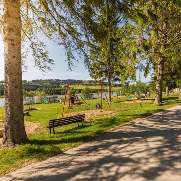 camping-gruntensee-international-wertach-p435z