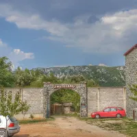 auto-camp-green-park-mostar-2pyql
