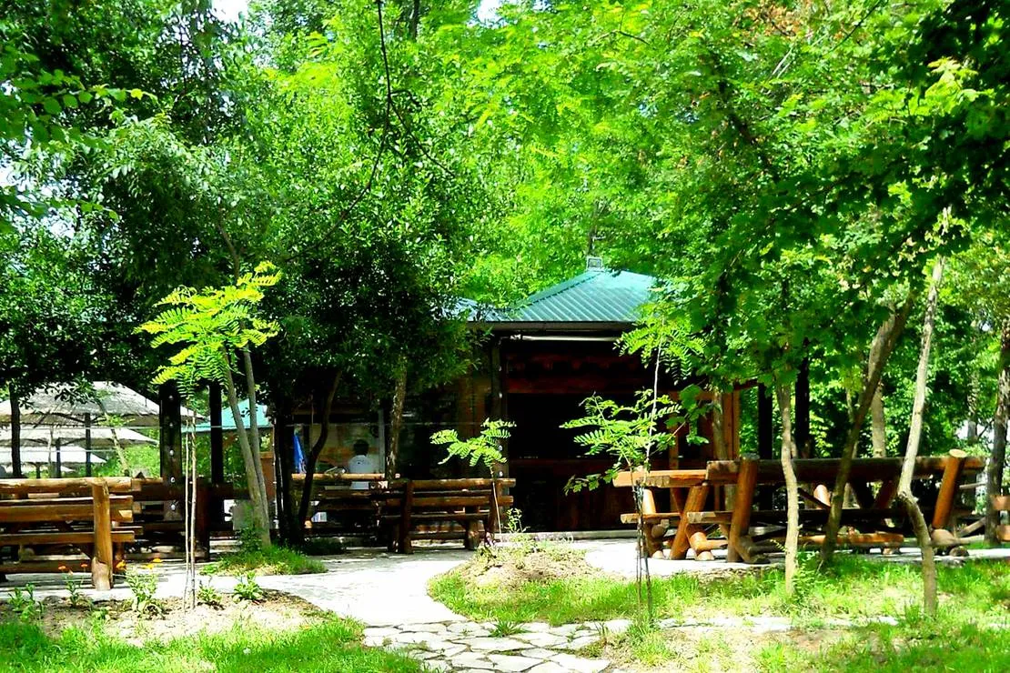 auto-camp-green-park-mostar-8vhb0