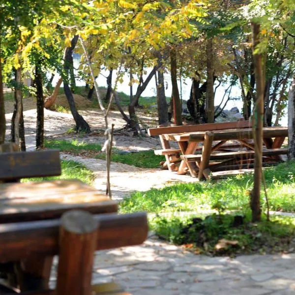 auto-camp-green-park-mostar-dslgj