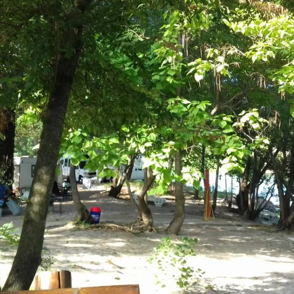 auto-camp-green-park-mostar-lxxdv