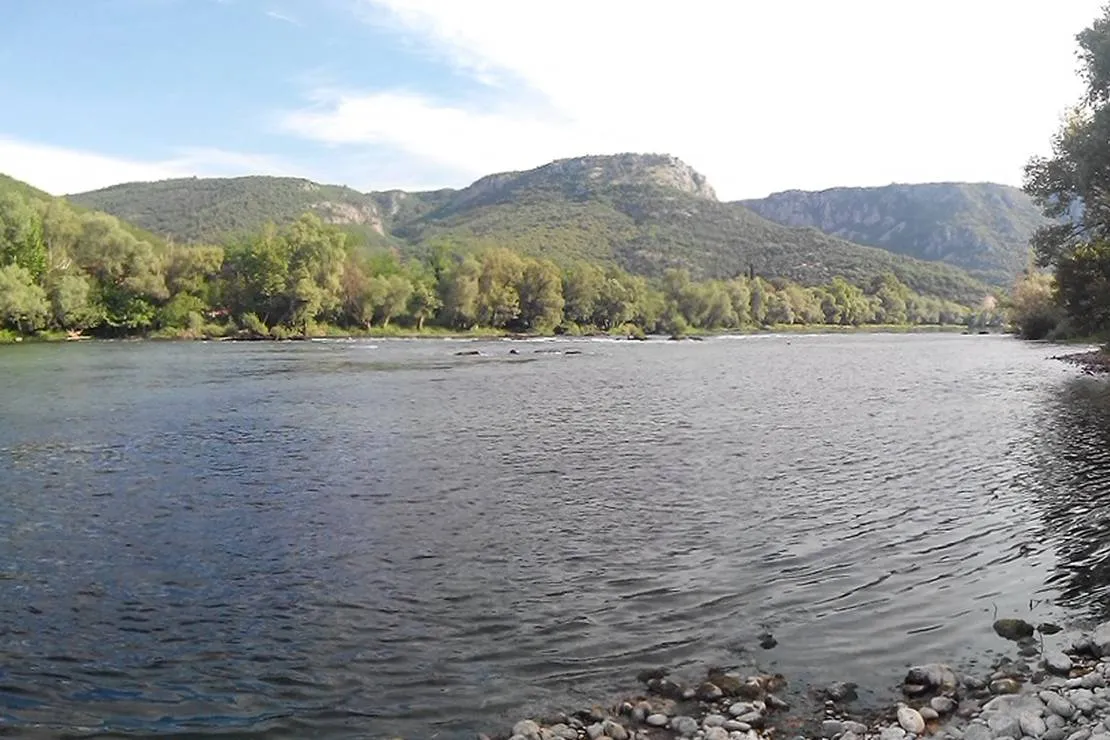 auto-camp-green-park-mostar-v8xeb