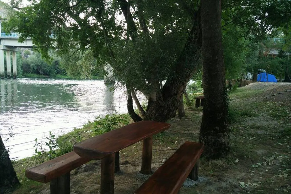auto-camp-green-park-mostar-vynoi