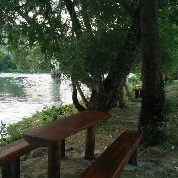auto-camp-green-park-mostar-vynoi