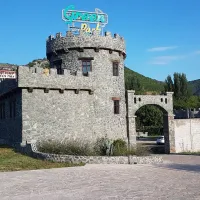 auto-camp-green-park-mostar-xb36y