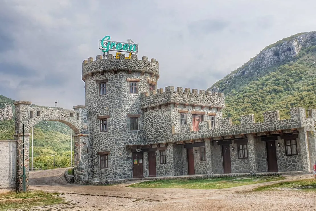 auto-camp-green-park-mostar-yoqlh