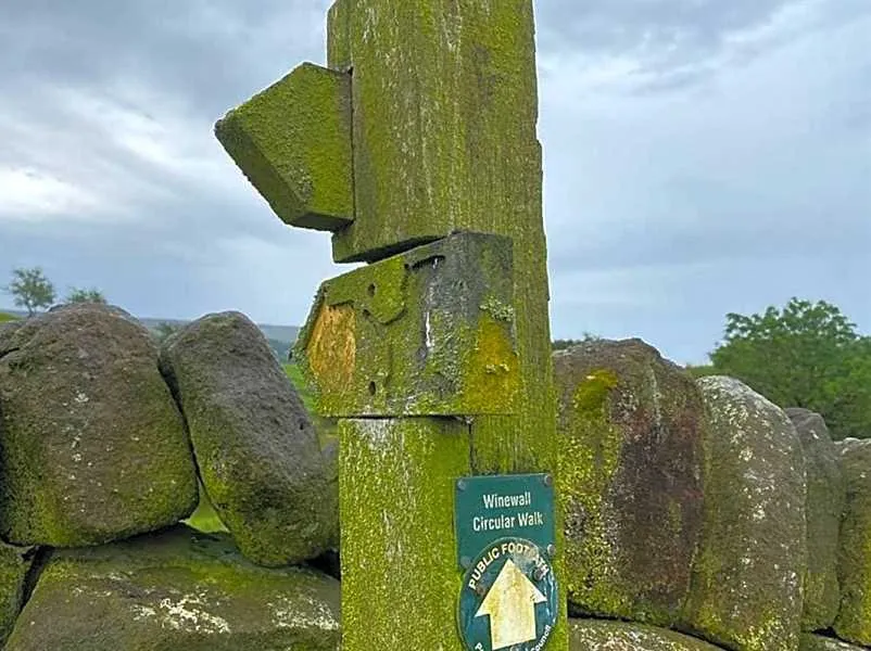 shay-gate-farm-campsite-colne-ecvko