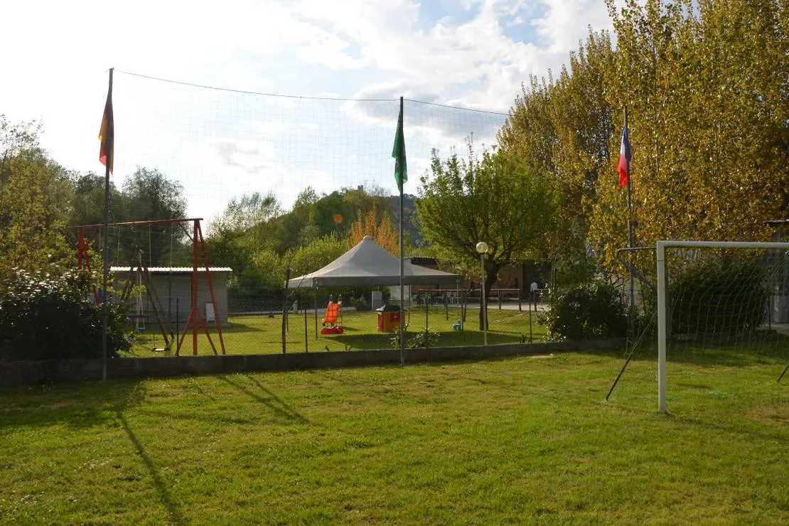 camping-lago-di-piediluco-terni-iaqtm