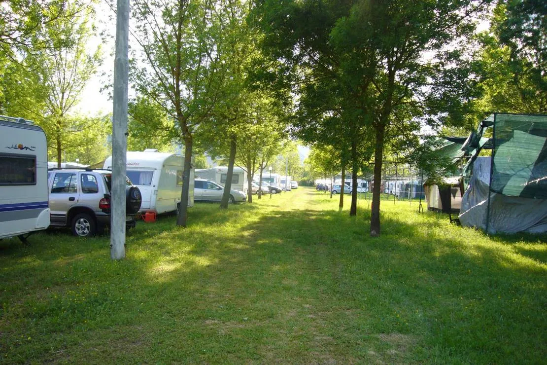 camping-lago-di-piediluco-terni-w7qbm