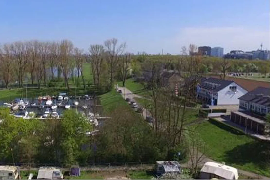camping-dusseldorf-lorick-dusseldorf-lorick-ranah