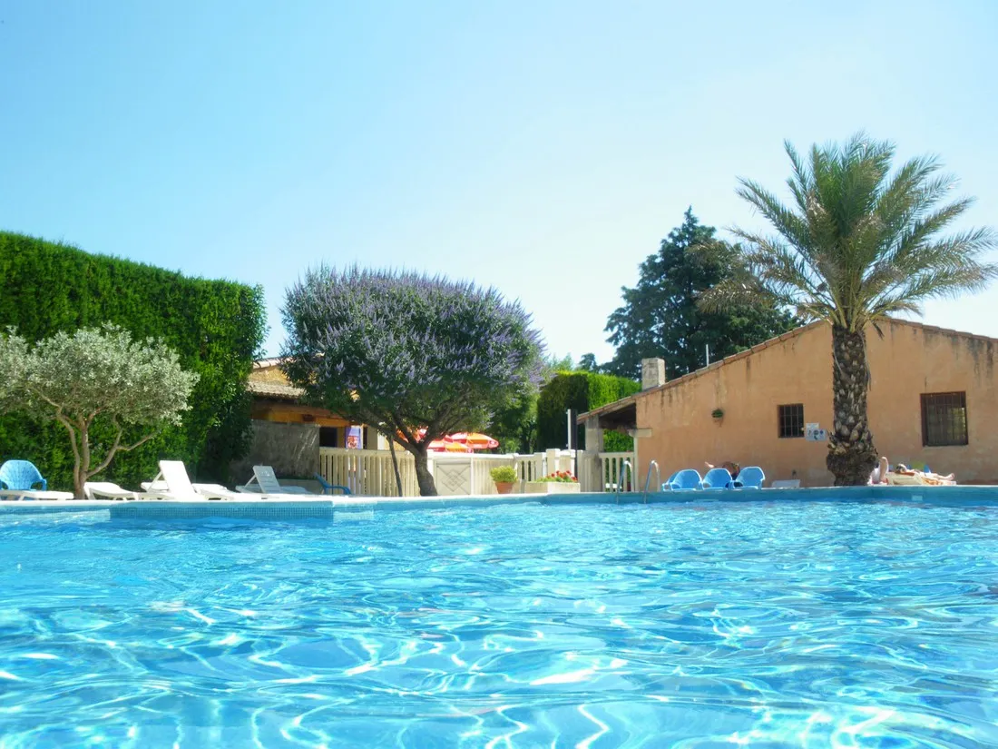 pegomas-st-remy-de-provence-bouches-du-rhocircne-yh1ay