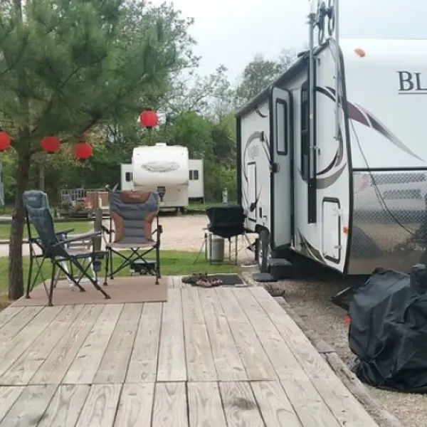 north-shore-landing-rv-park-emory-bbsna